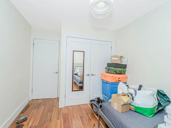 934 Jefferson Avenue image 16 of 36