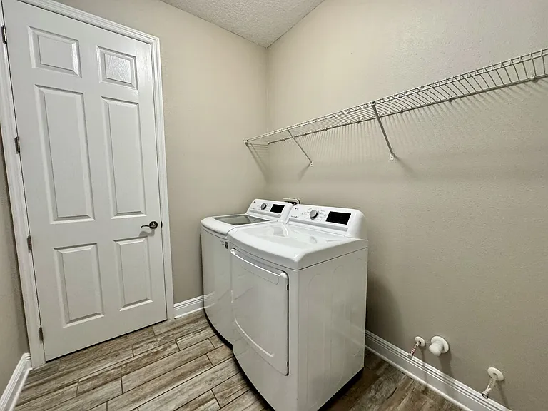 10738 Pleasant Knoll Dr — Photo 6