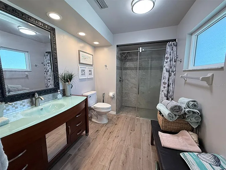 1166 Waterside St — Photo 17