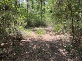 30 Zora Ln, Poplarville, MS 39470