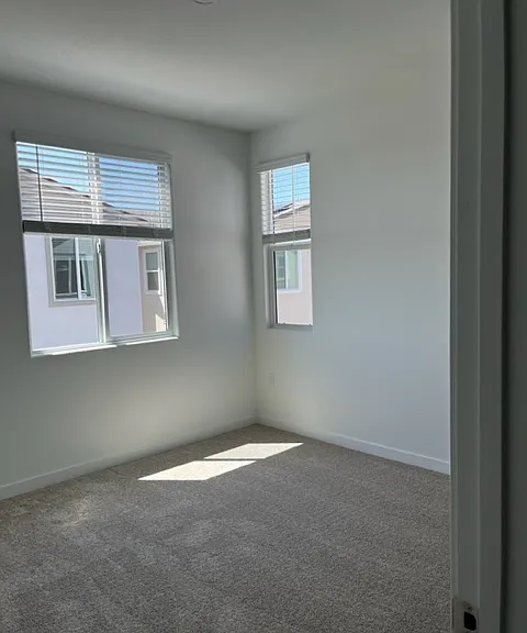 2341 Dahler Ct — Photo 3
