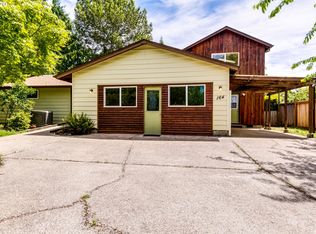 164 Thomason Ln, Eugene, OR 97404