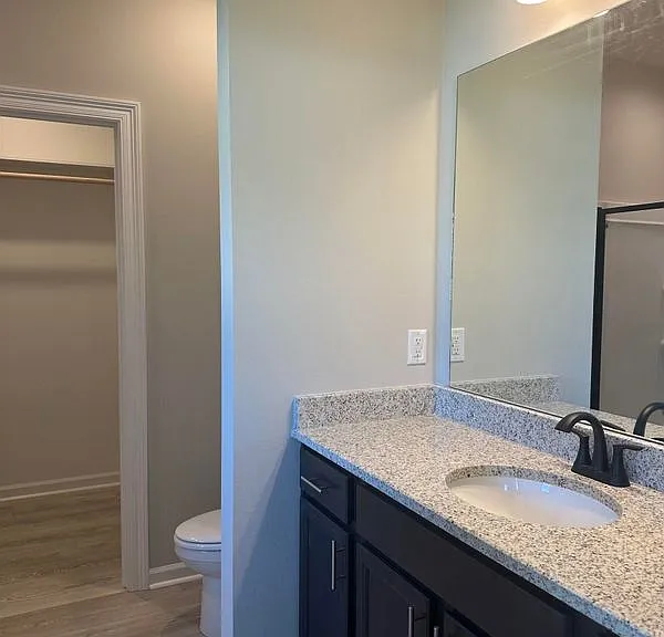 25717 Raines Ave — Photo 6