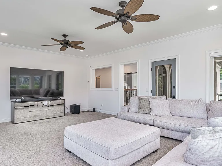 132 Laguna Vista Dr — Photo 25