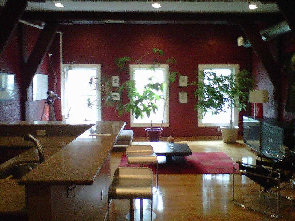 2nd image of 123 E Water St #4