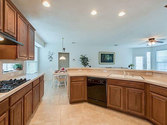 3rd image of 5508 Worley Dr