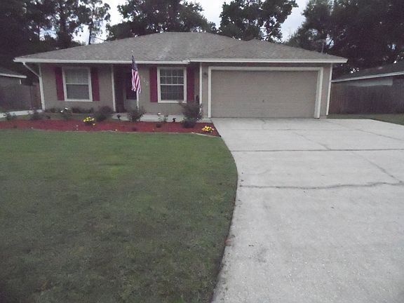 3rd image of 112 Mayall Dr W