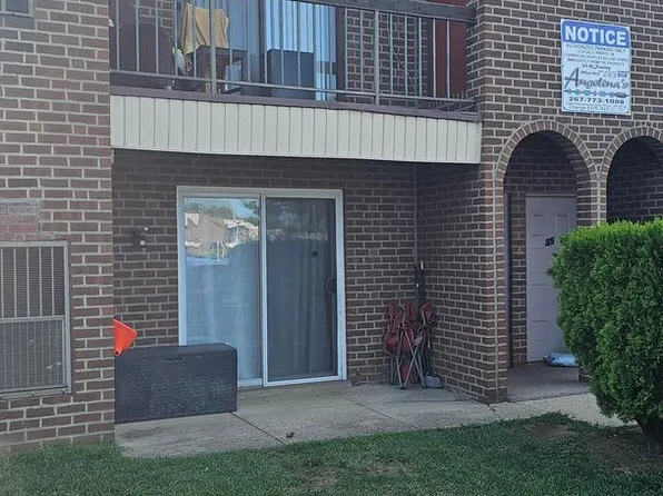 2727 Rhawn St APT 34, Philadelphia, PA 19152