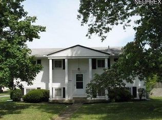 4904 Mark Ct, North Ridgeville, OH 44039