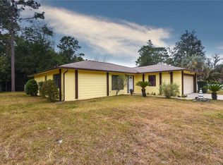 8 Wild Olive Ct, Homosassa, FL 34446
