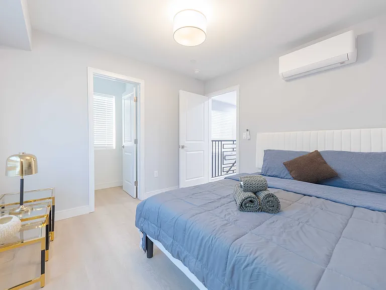 123 S Marguerita Ave #B — Photo 15
