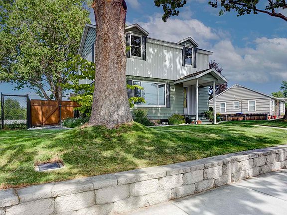 2nd image of 1815 Hunt Ave