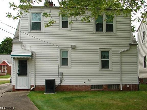 2nd image of 280 E 248th St