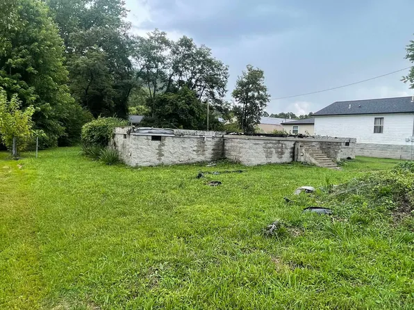 922 Green St, Morehead, KY 40351