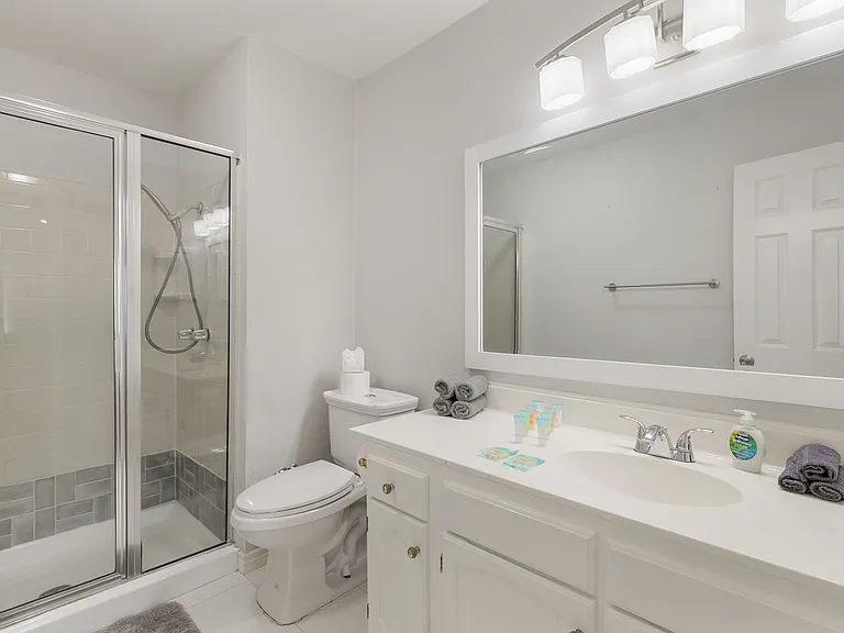 2620 Catalina Way — Photo 14