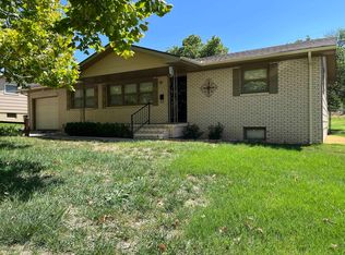 2204 Howell Ave, Dodge City, KS 67801