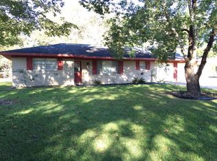 1008 Shirley Dr, Picayune, MS 39466