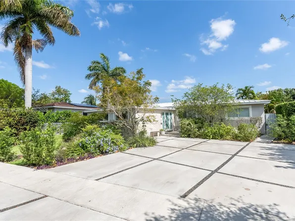 135 NE 128th St, North Miami, FL 33161