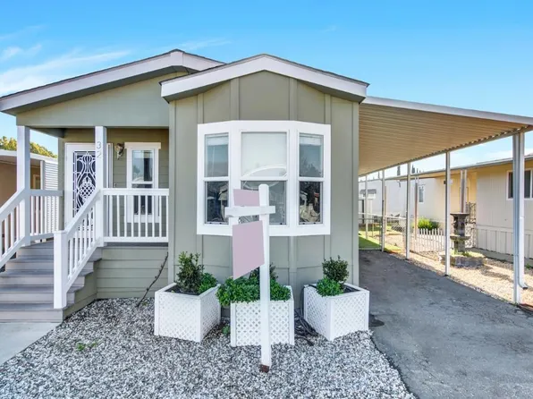 32 Lemon Tree Circle, Vacaville, CA 95687