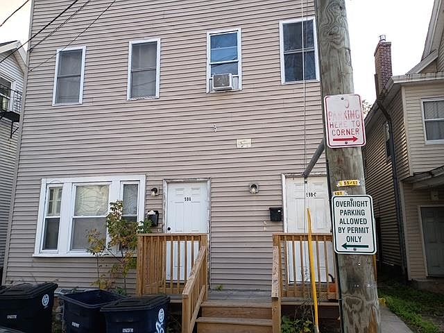 1st image of 59C Ash St
