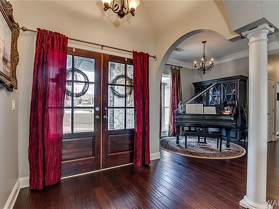 3rd image of 12544 Willow View Cir
