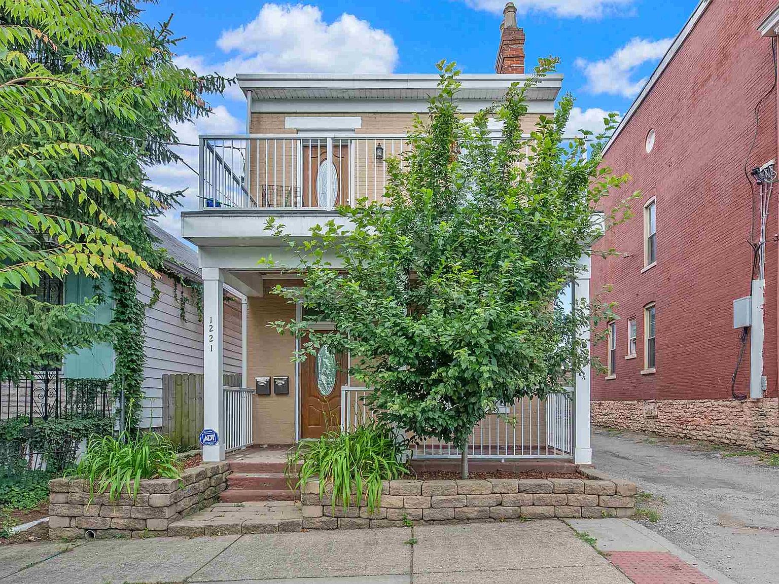 1409 Scott St, Units 1 & 2 - Historic Duplex