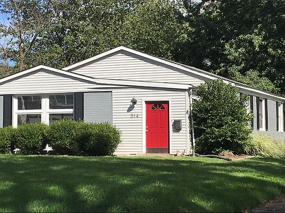 2nd image of 514 Parkwoods Ave