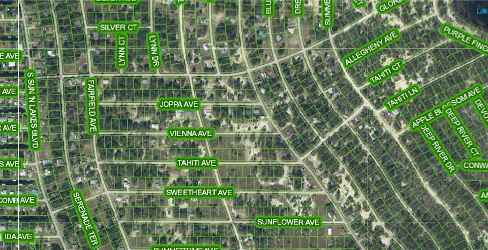 2nd image of 416 Amorous Ave