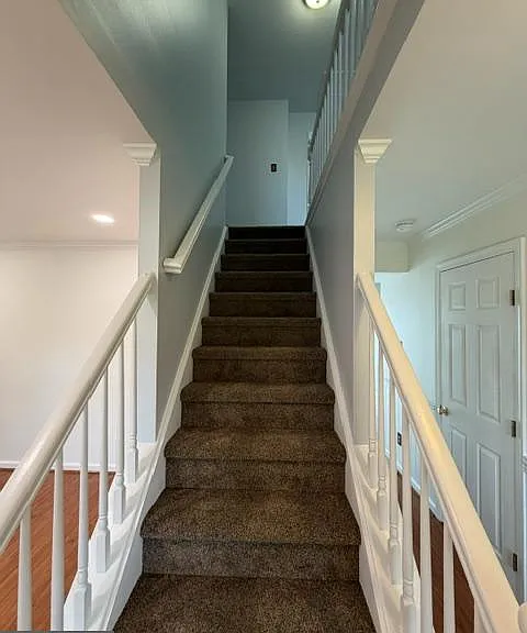 108 Parkside Dr — Photo 16