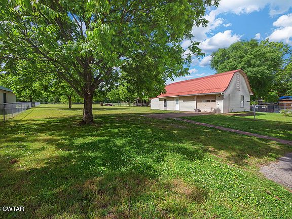 5th image of 60 Oak Grove Rd