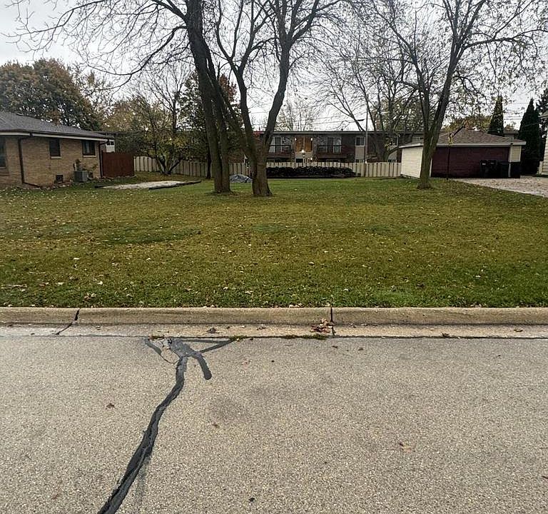 1st image of 1809 MARQUETTE AVENUE