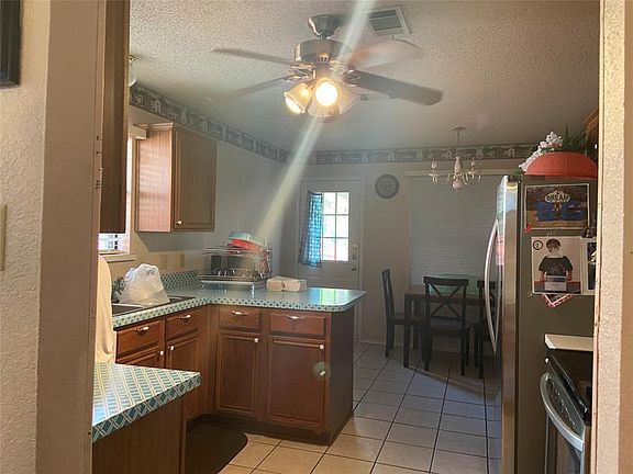 4th image of 728 Willow Oak Dr