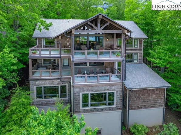 717 Green Hill Road, Blowing Rock, NC 28605