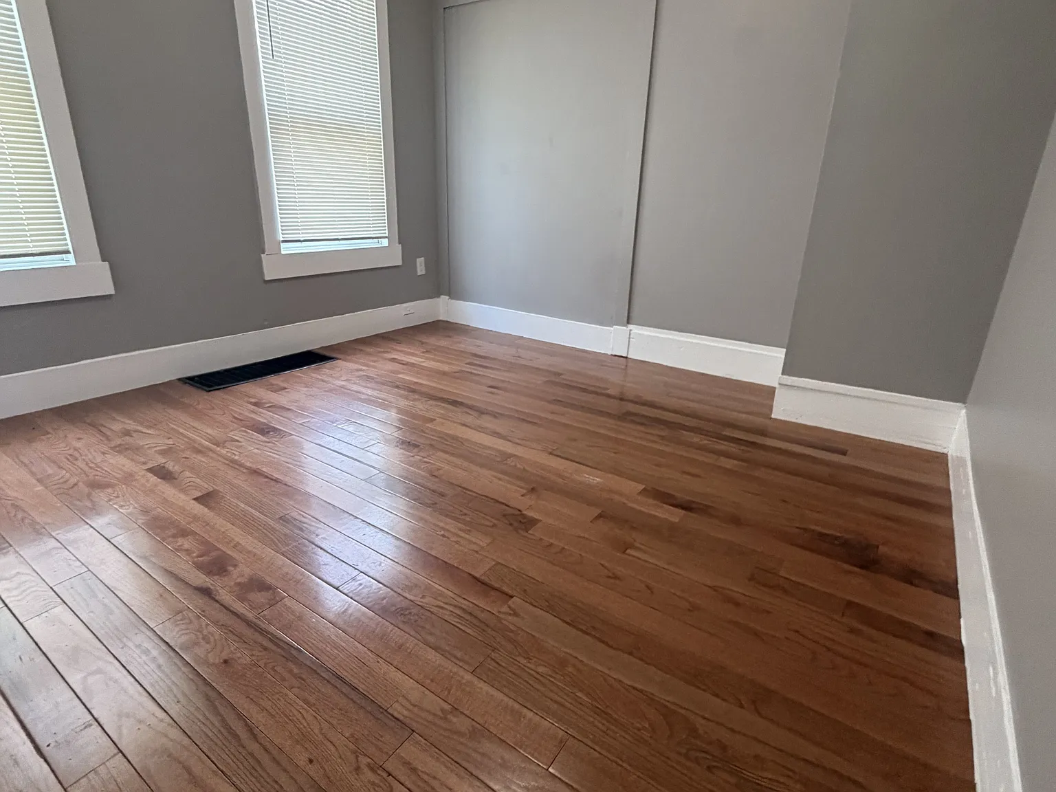2 bed, 1027 sqft, $1,800 — Photo 2