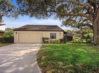 3912 Glen Oaks Manor Dr #190, Sarasota, FL 34232