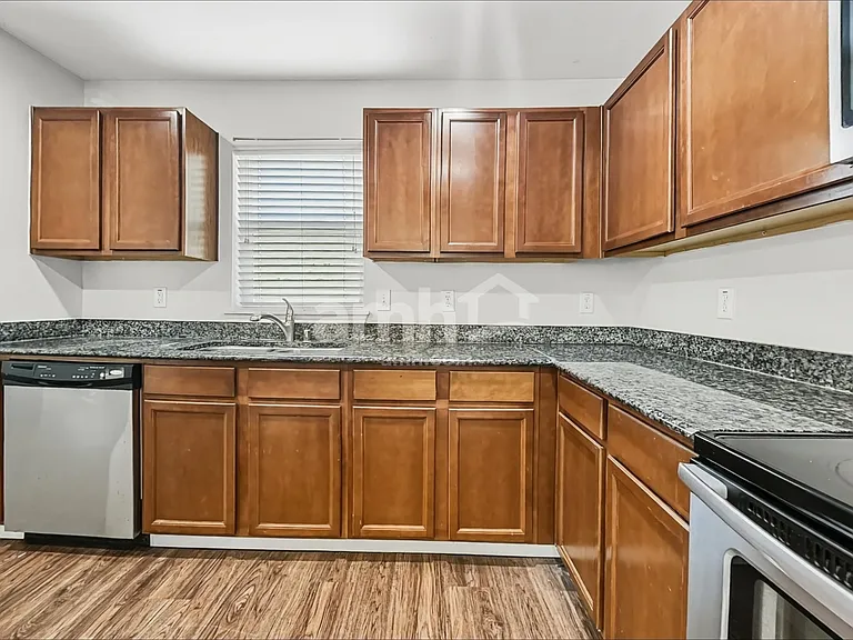 48 Daisy Dr — Photo 4