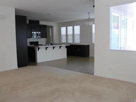 4th image of 2933 S Via Belamaria
