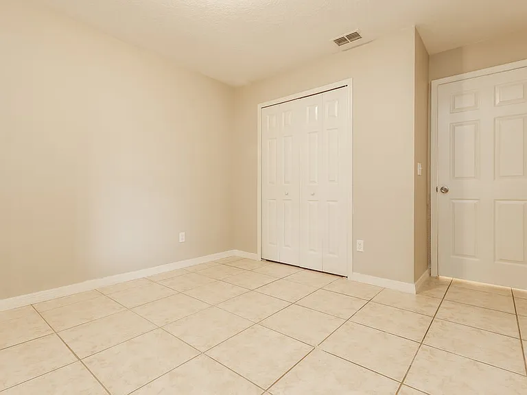 2702 Woodstream Cir — Photo 13