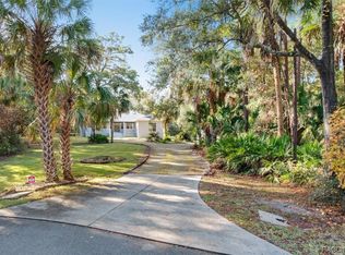 50 Captains Cove Rd, Inglis, FL 34449