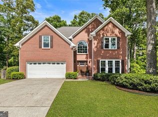 963 Hawk Creek Trl, Lawrenceville, GA 30043