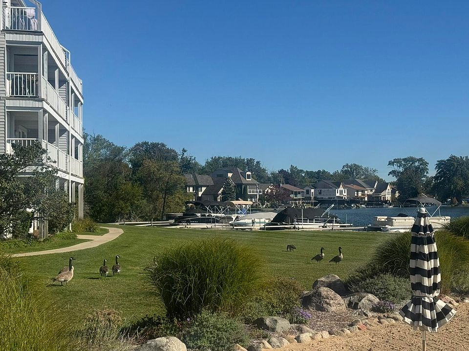 3565 Port Cove Dr Apt 67, photo 16