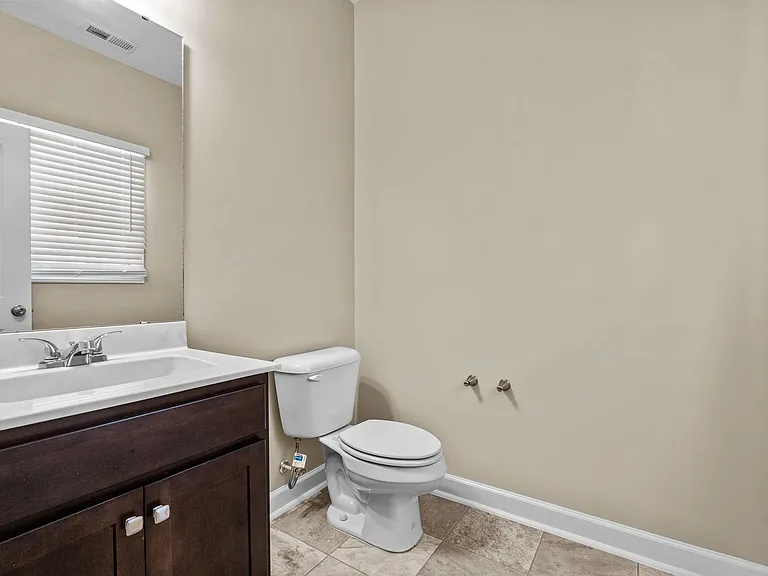 528 Tip Top Ave — Photo 3