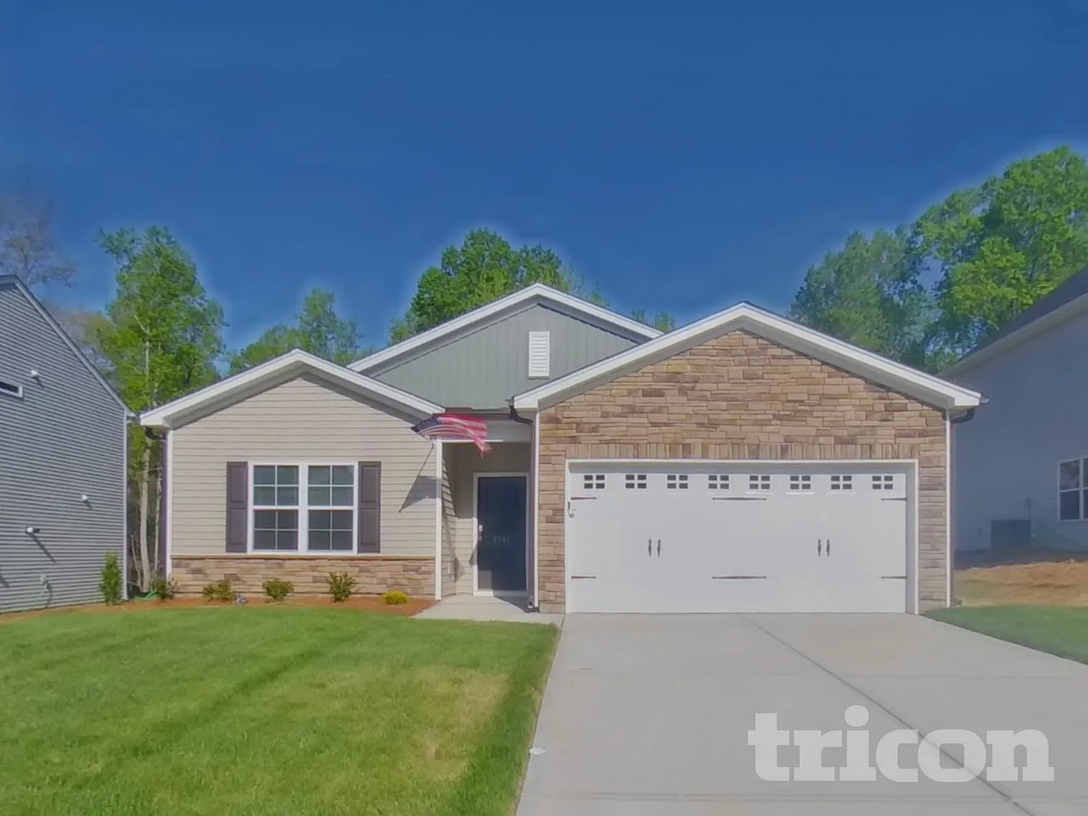 3761 Streamside Drive Thomasville NC — Photo 2