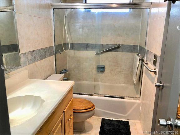 3rd image of 2930 Point East Dr #510