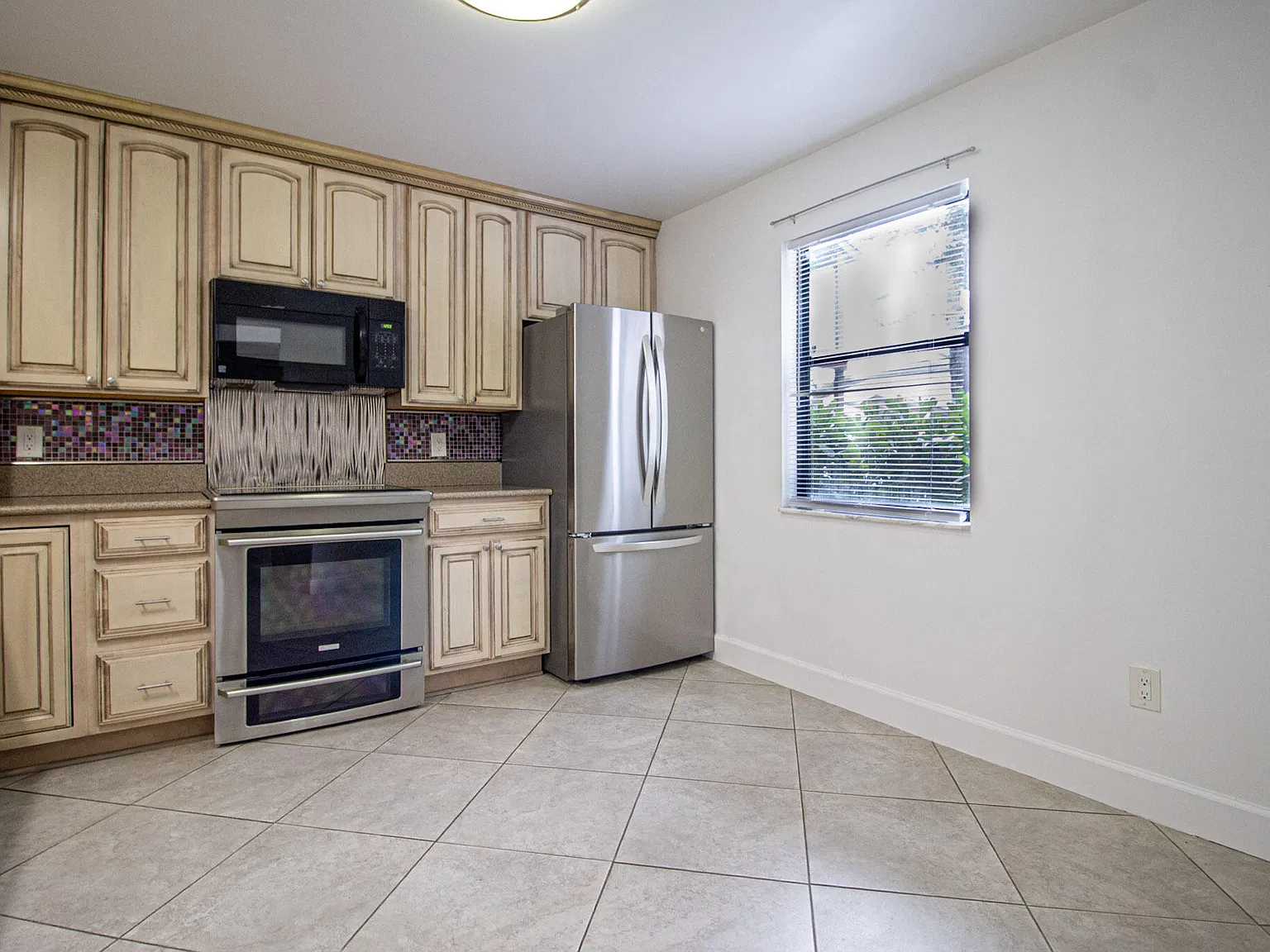 2 bed, 2.0 bath, 1125 sqft, $2,250 — Photo 3
