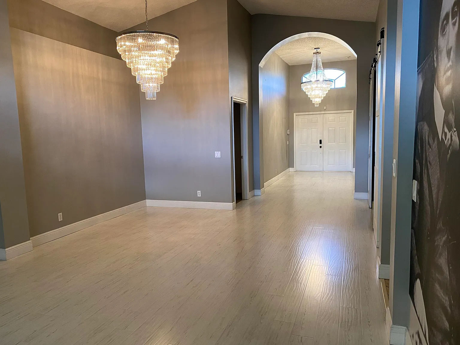 3 bed, 2.0 bath, 2077 sqft, $4,500 — Photo 4