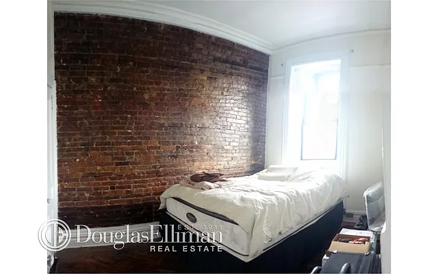 Rented by Douglas Elliman | media 11