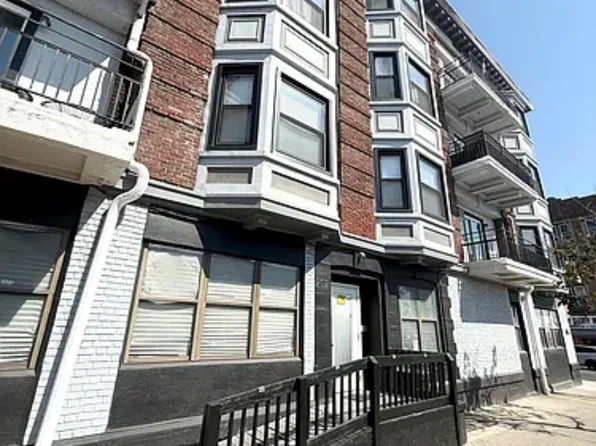 202 N 6th St #203, Allentown, PA 18102