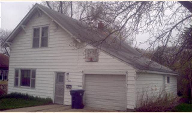 1st image of 612 W Spruce