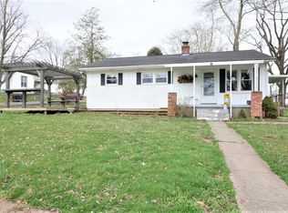 65 N 5th St, Elberfeld, IN 47613